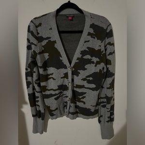 Women’s Vince Camuto Camo Cardigan. Size M. 100% Cotton.